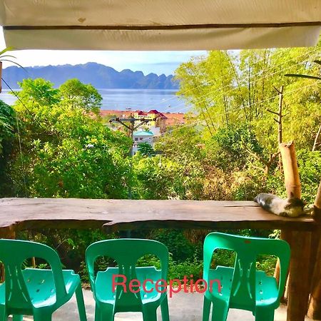 Bayview Coron Kawa Resort エクステリア 写真