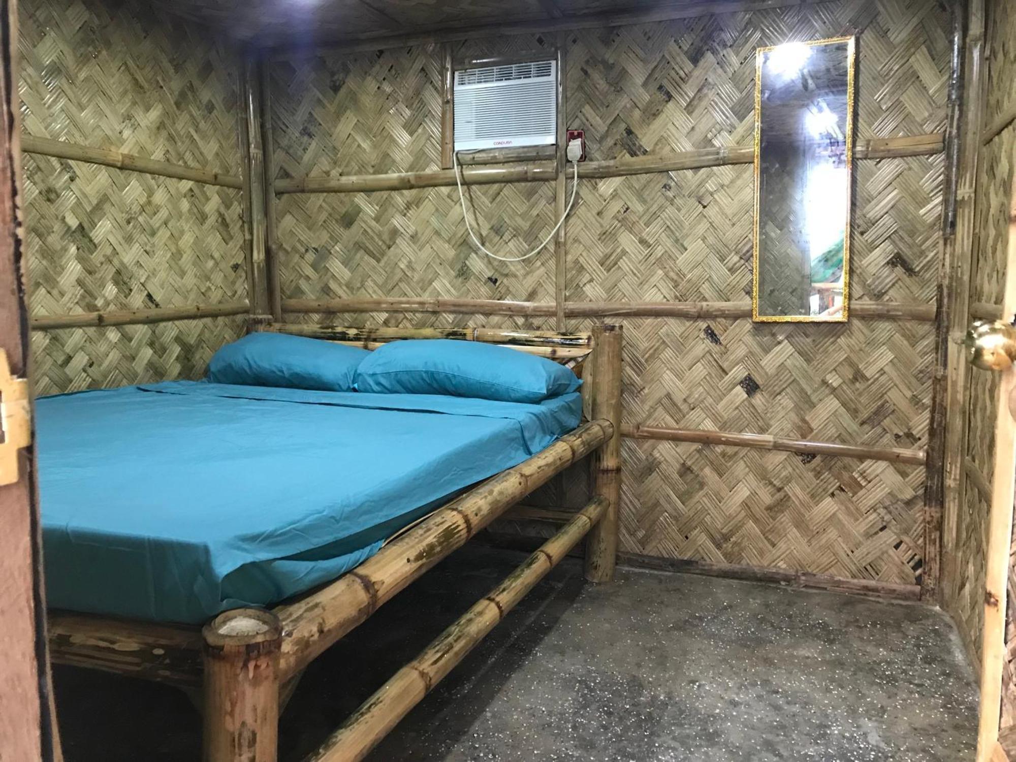 Bayview Coron Kawa Resort エクステリア 写真